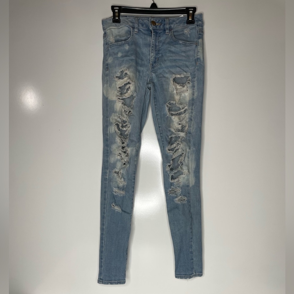 American Eagle Stretch Super High Rise Jegging Ripped Distress Womens Size 2.